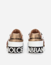 Carica l&#39;immagine nel visualizzatore di Gallery, DOLCE&amp;GABBANA Sneakers da Donna  con patch e ricamo
