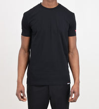 Carica l&#39;immagine nel visualizzatore di Gallery, DSQUARED2 T-shirt nera da uomo con patch logo in rosso
